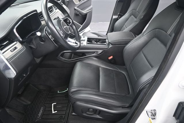 2025 Jaguar F-PACE P250 R-Dynamic S