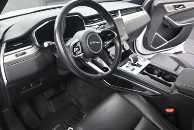 2025 Jaguar F-PACE P250 R-Dynamic S