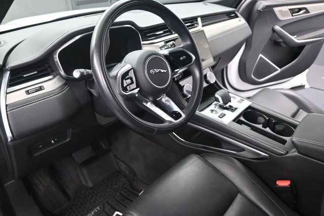 2025 Jaguar F-PACE P250 R-Dynamic S