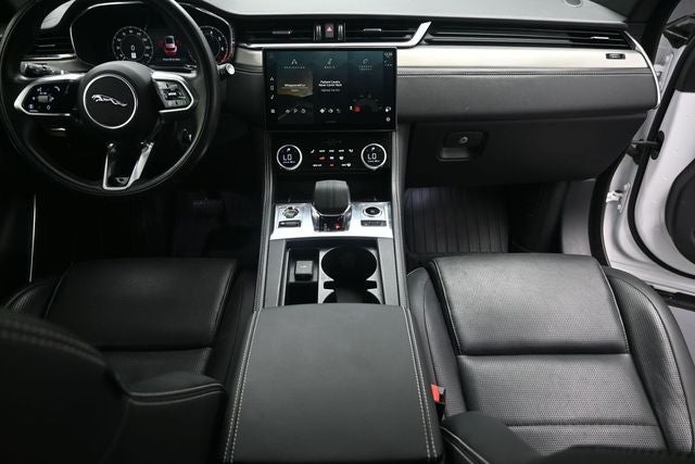 2025 Jaguar F-PACE P250 R-Dynamic S