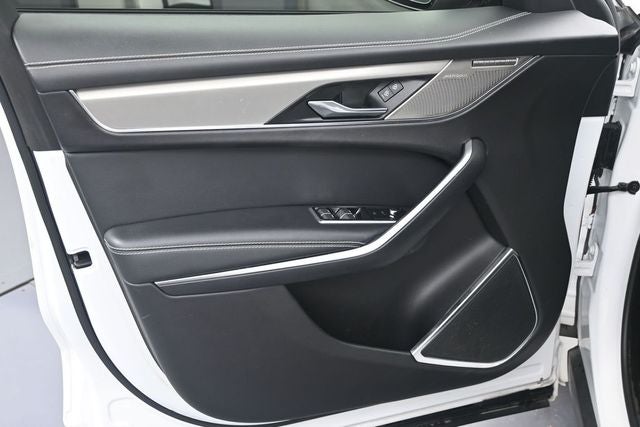 2025 Jaguar F-PACE P250 R-Dynamic S