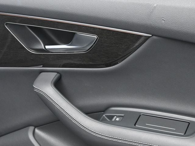 2025 Audi Q7 55 Premium Plus quattro