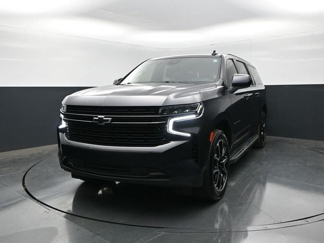 2023 Chevrolet Suburban RST
