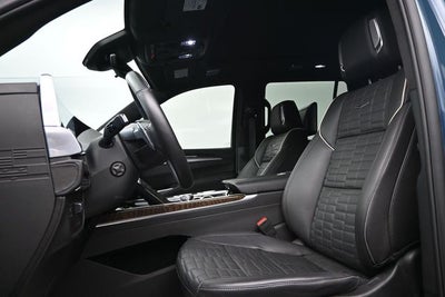 2025 Cadillac Escalade 4WD Sport Platinum