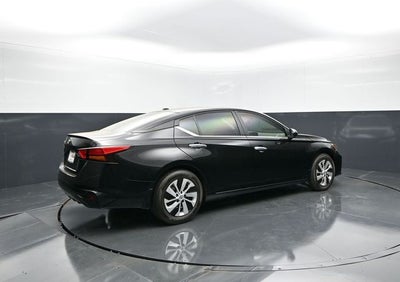 2025 Nissan Altima S