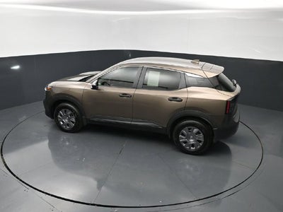 2025 Nissan Kicks S