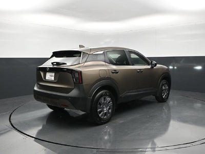 2025 Nissan Kicks S