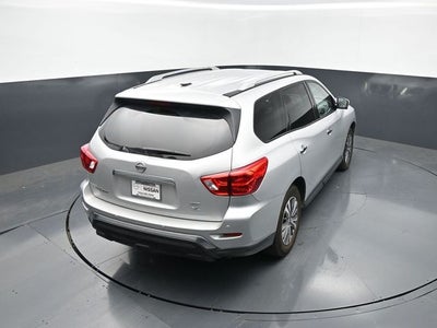 2020 Nissan Pathfinder SL