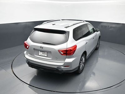 2020 Nissan Pathfinder SL