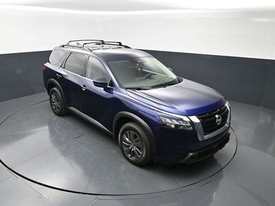 2023 Nissan Pathfinder SV