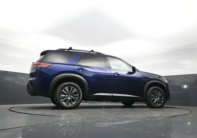 2023 Nissan Pathfinder SV