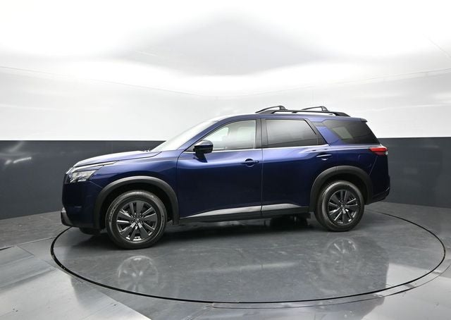 2023 Nissan Pathfinder SV