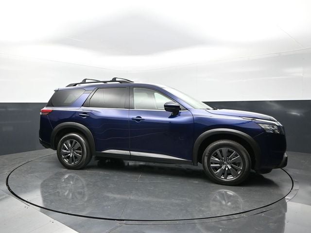 2023 Nissan Pathfinder SV