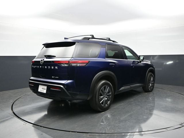 2023 Nissan Pathfinder SV