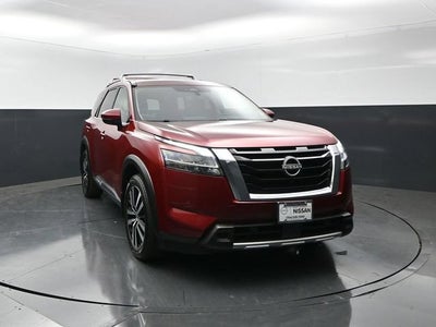 2024 Nissan Pathfinder Platinum