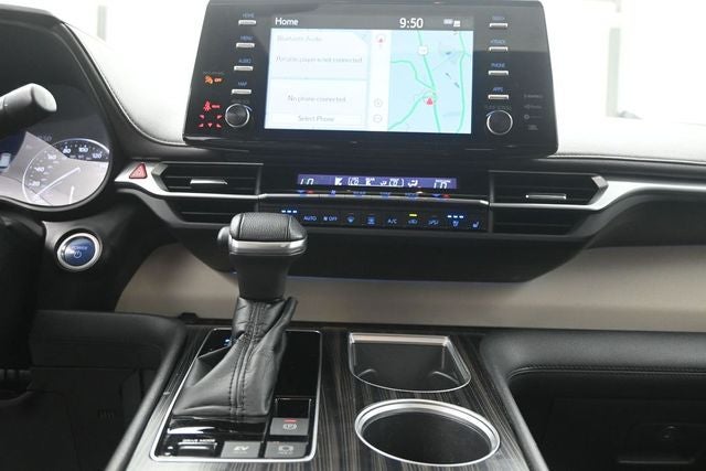 2022 Toyota Sienna Platinum