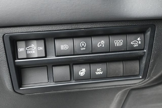 2023 Toyota Tundra 4WD Platinum