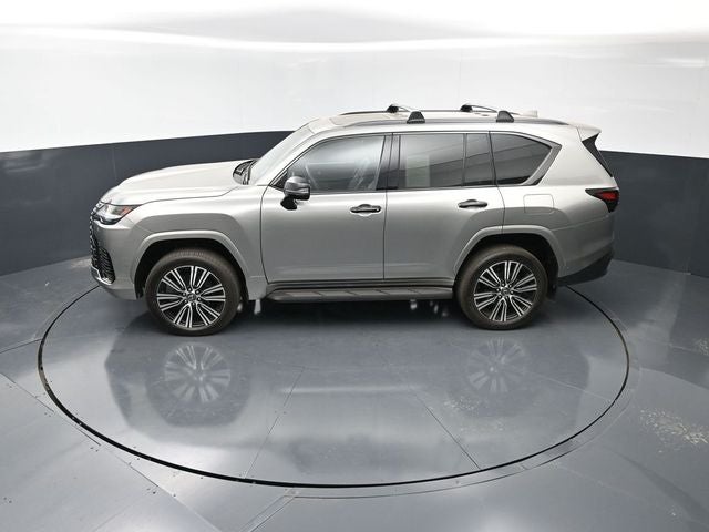 2025 Lexus LX LX 700h Luxury