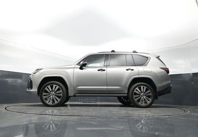 2025 Lexus LX LX 700h Luxury