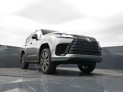 2025 Lexus LX LX 700h Luxury