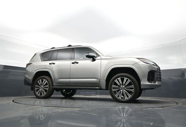 2025 Lexus LX LX 700h Luxury