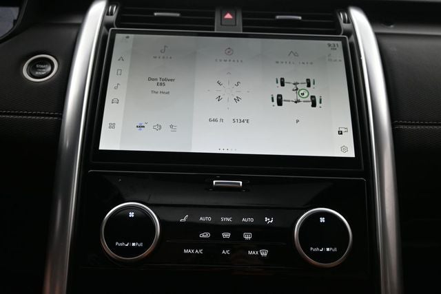 2024 Land Rover Discovery Dynamic SE
