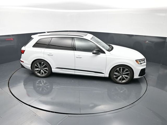 2023 Audi SQ7 Premium Plus