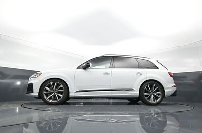 2023 Audi SQ7 Premium Plus