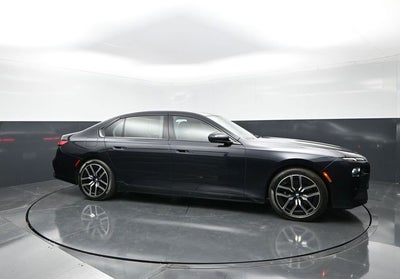 2023 BMW 7 Series 760i xDrive
