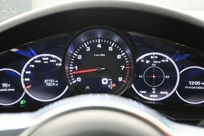 2022 Porsche Cayenne Base