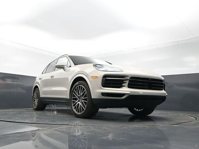 2022 Porsche Cayenne Base