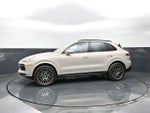2022 Porsche Cayenne Base