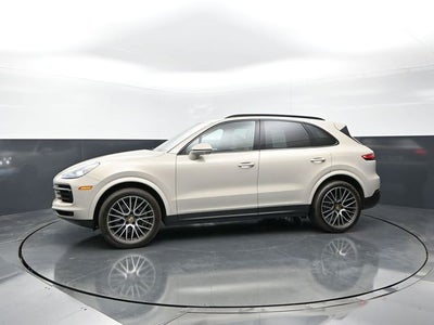 2022 Porsche Cayenne Base