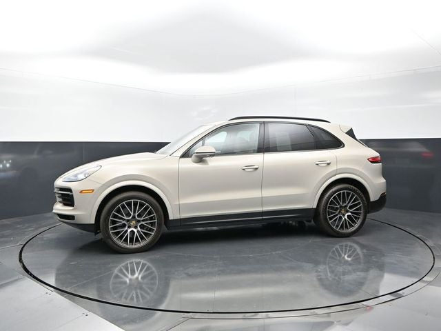 2022 Porsche Cayenne Base