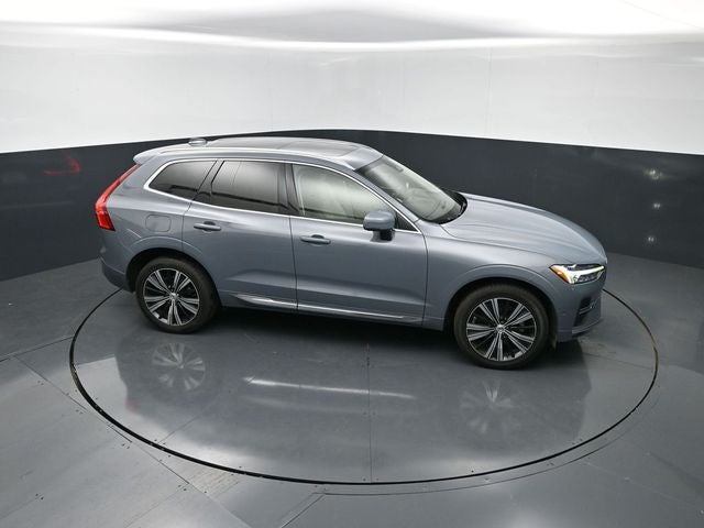 2023 Volvo XC60 Plus Bright Theme