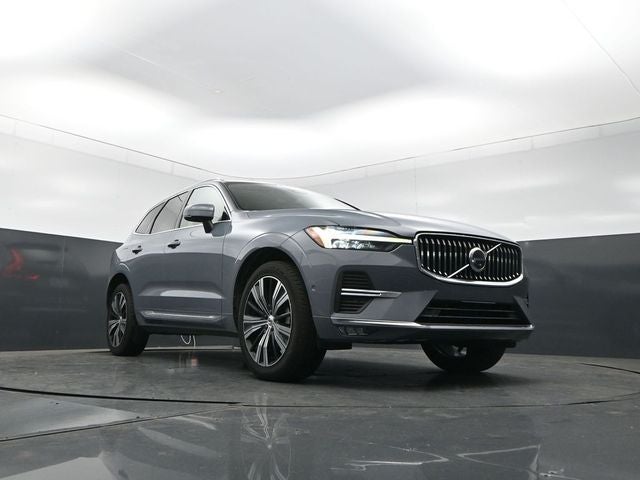 2023 Volvo XC60 Plus Bright Theme