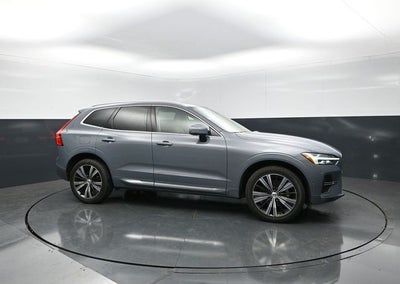 2023 Volvo XC60 Plus Bright Theme
