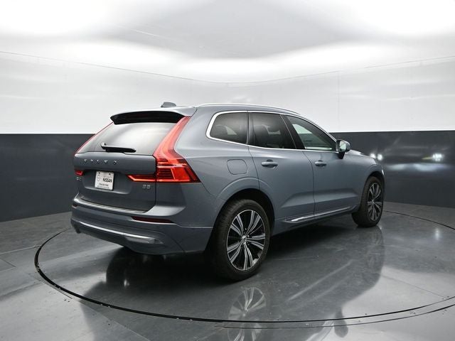 2023 Volvo XC60 Plus Bright Theme