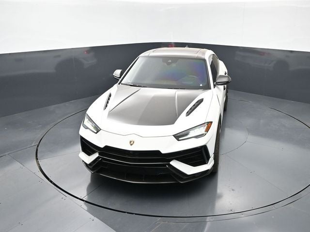 2023 Lamborghini Urus Performante