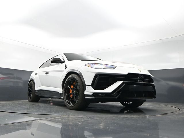 2023 Lamborghini Urus Performante