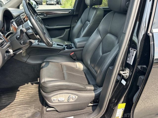 2021 Porsche Macan S