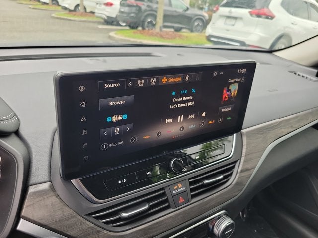2025 Nissan Altima SL