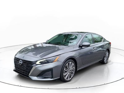 2025 Nissan Altima SL