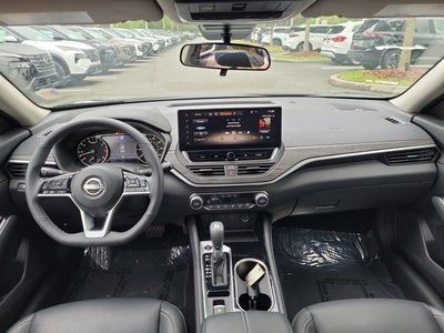 2025 Nissan Altima SL