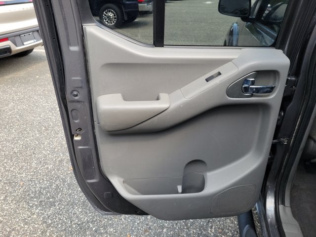 2021 Nissan Frontier SV