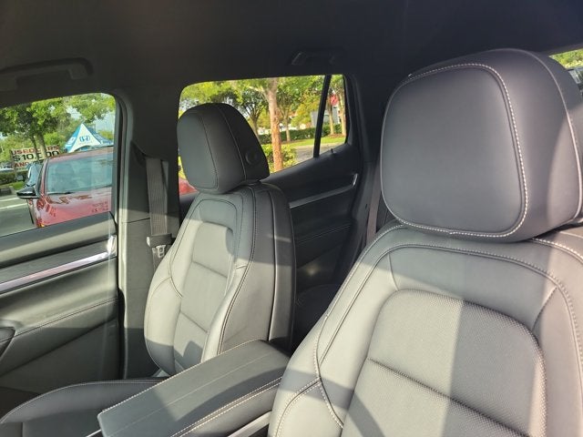 2025 GMC Terrain AWD Elevation