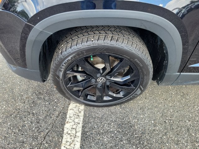 2023 Volkswagen Taos SE
