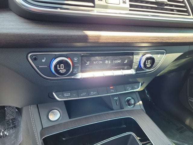 2024 Audi Q5 S line Premium Plus