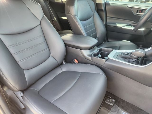 2021 Toyota RAV4 Hybrid XLE Premium