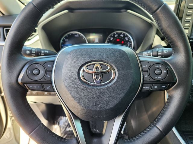 2021 Toyota RAV4 Hybrid XLE Premium